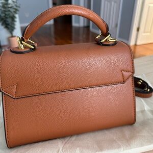 Twist Lock One Handle Handbag